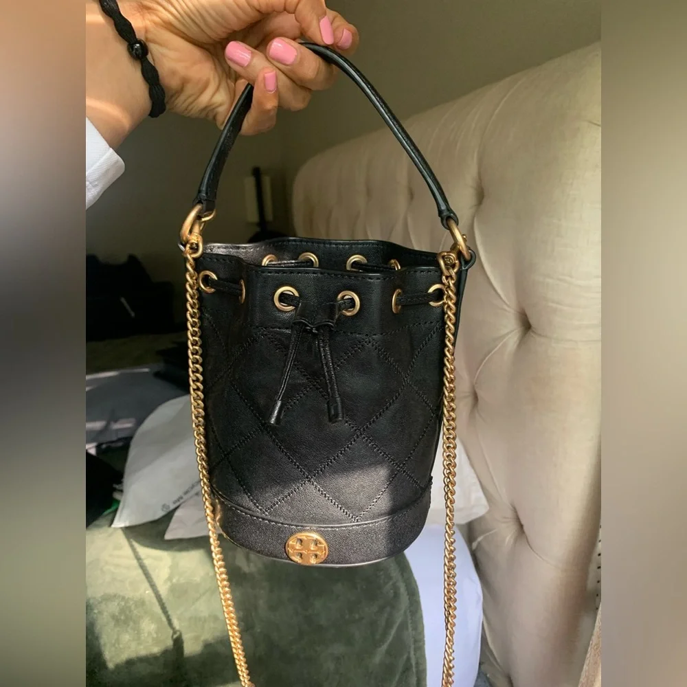 Tory Burch Black Quilted Bucket Bag - Picture 9 of 11